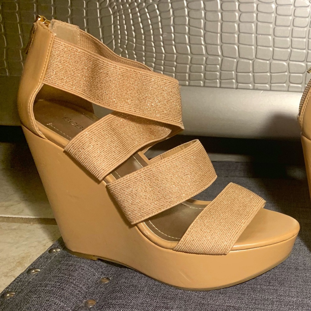 BCBG wedges size 71/2